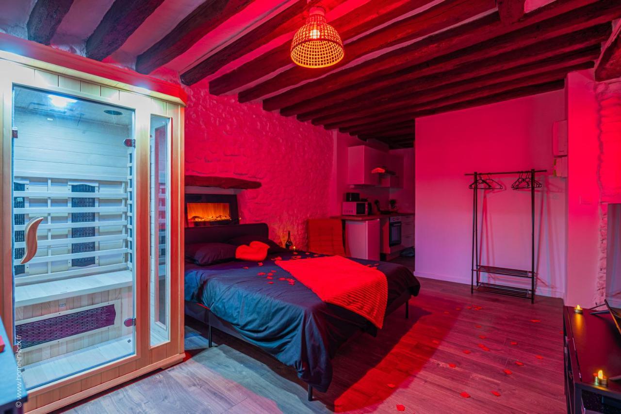 Love Room - Sauna - Secret Suite Au Calme Étampes Esterno foto