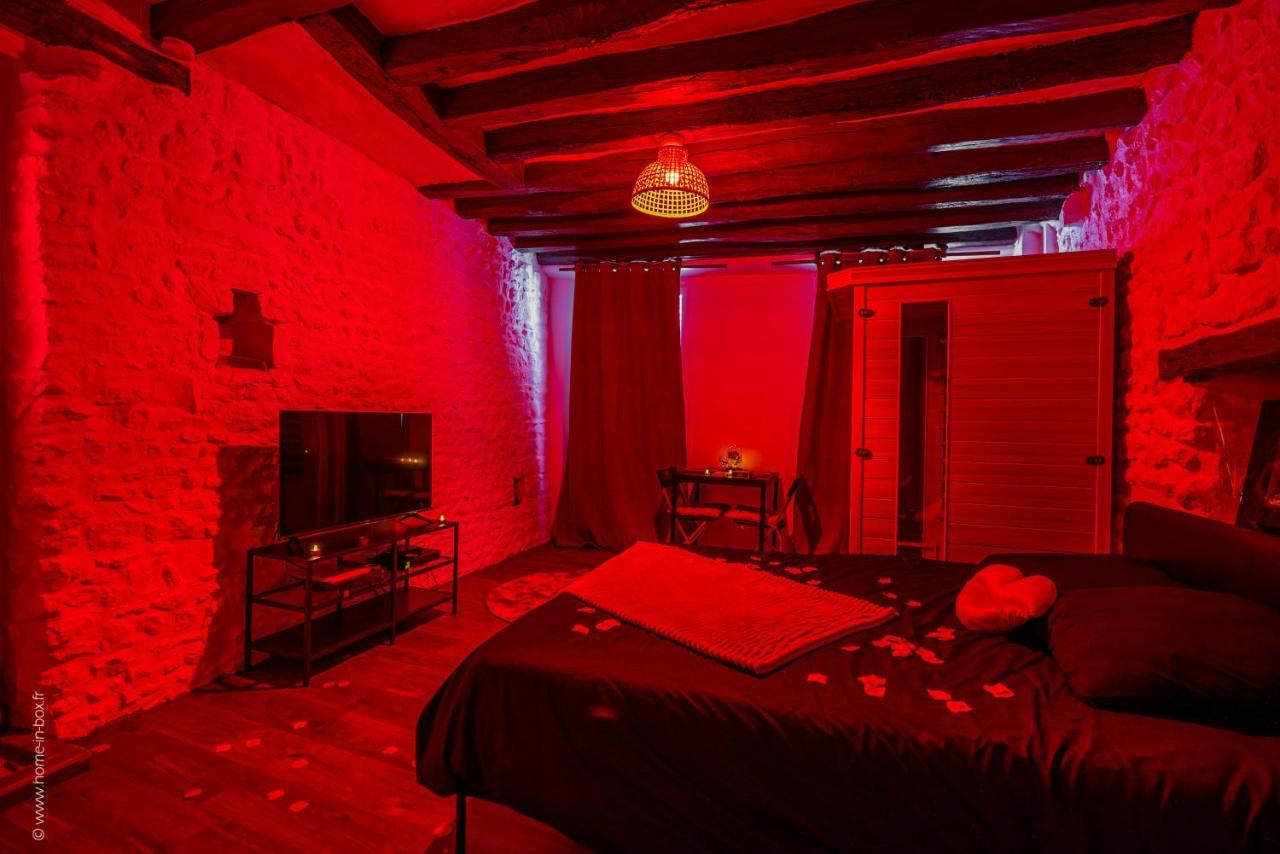 Love Room - Sauna - Secret Suite Au Calme Étampes Esterno foto